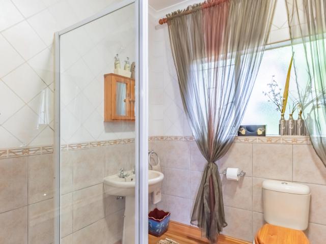 4 Bedroom House For Sale in Wilkoppies
