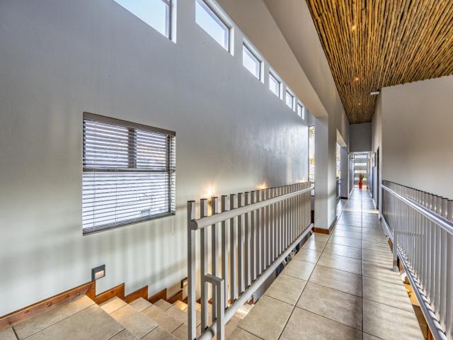 4 Bedroom House For Sale in Willow Acres