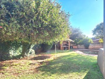 4 Bedroom House For Sale in Wilro Park