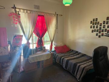 4 Bedroom House For Sale in Wilro Park