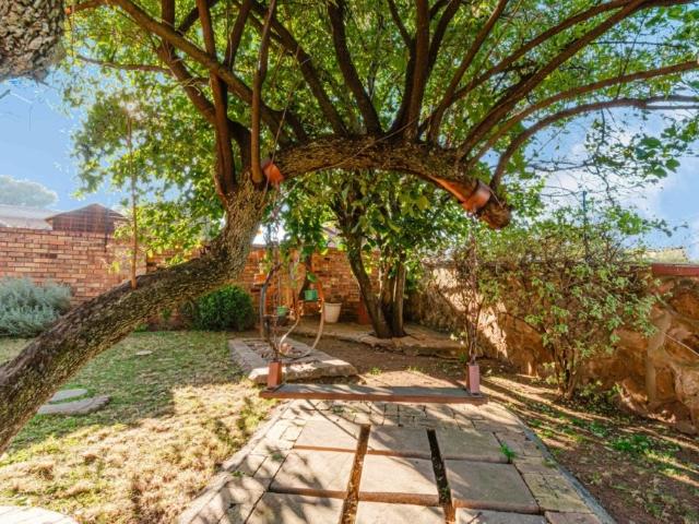 4 Bedroom House For Sale in Winchester Hills