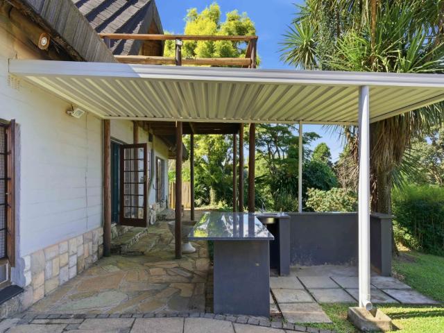 4 Bedroom House For Sale in Winston Park