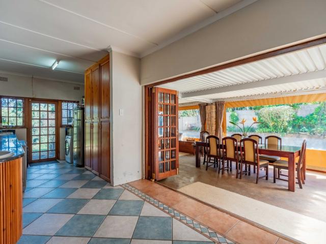 4 Bedroom House For Sale in Winston Park