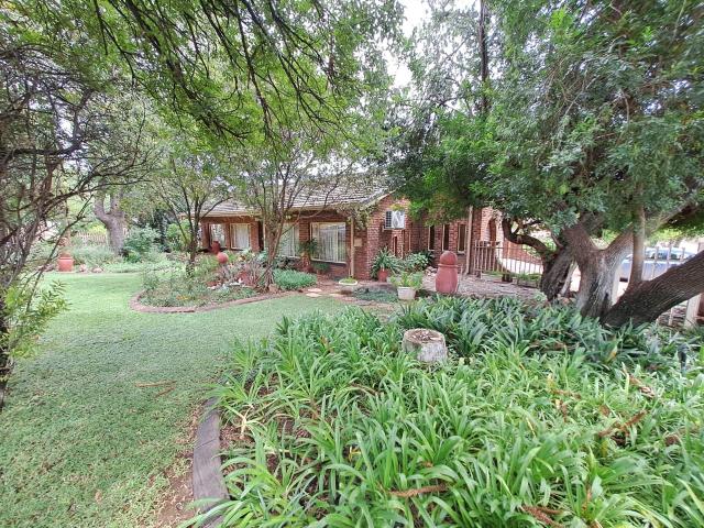4 Bedroom House For Sale in Thabazimbi
