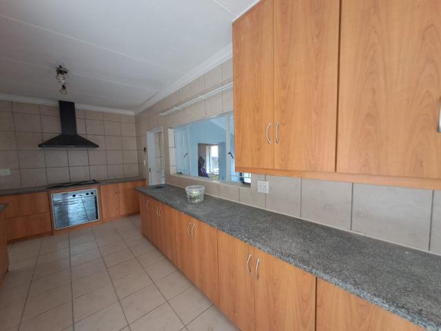 4 Bedroom House For Sale in Thabazimbi