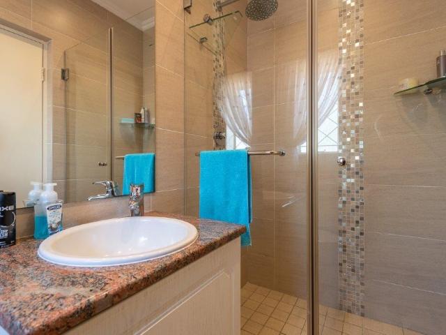 4 Bedroom House For Sale in The Hill