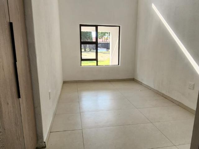 4 Bedroom House For Sale in The Reeds