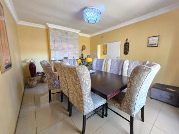 4 Bedroom House For Sale in Turffontein
