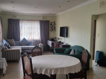 4 Bedroom House For Sale in Umzinto