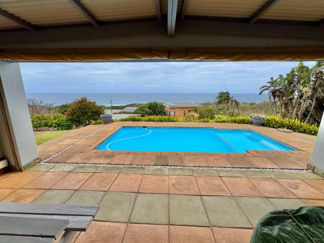 4 Bedroom House For Sale in Umzumbe