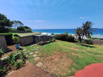 4 Bedroom House For Sale in Umzumbe