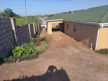 4 Bedroom House For Sale in Umgababa
