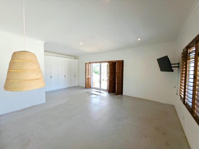 4 Bedroom House For Sale in Umhlanga Central