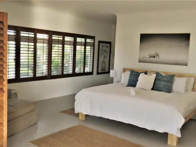 4 Bedroom House For Sale in Umhlanga Central