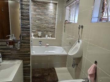 4 Bedroom House For Sale in Vaalpark