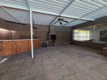 4 Bedroom House For Sale in Vaalpark