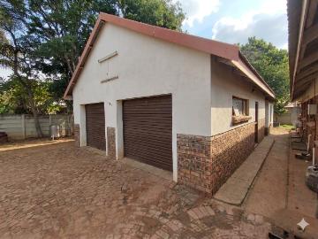 4 Bedroom House For Sale in Vaalwater