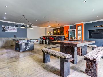 House for sale in Van Riebeeck Park - Powder room