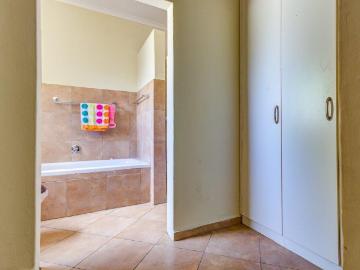 House for sale in Van Riebeeck Park - Storage room