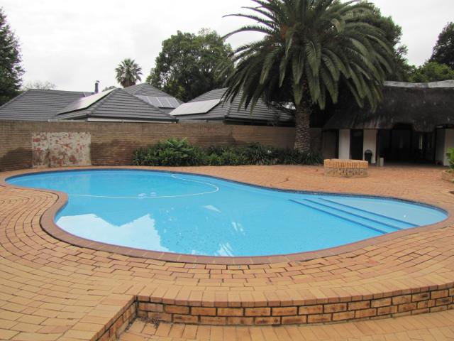 4 Bedroom House For Sale in Vanderbijlpark SW 5