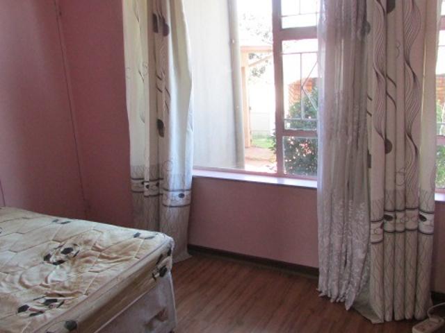 4 Bedroom House For Sale in Verwoerdpark