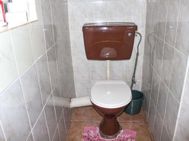 4 Bedroom House For Sale in Verwoerdpark