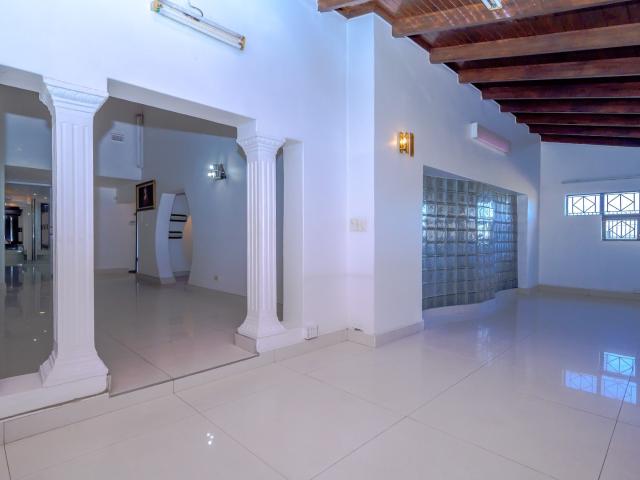 4 Bedroom House For Sale in Verulam Central
