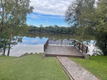 4 Bedroom House For Sale in Viljoenskroon