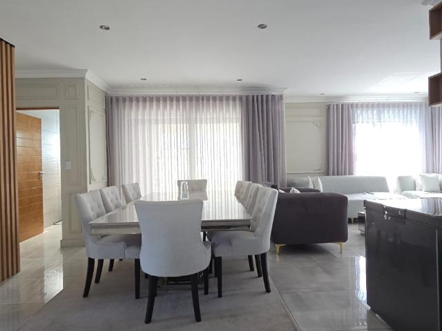 4 Bedroom House For Sale in Zambezi Manor Lifestyle Estate