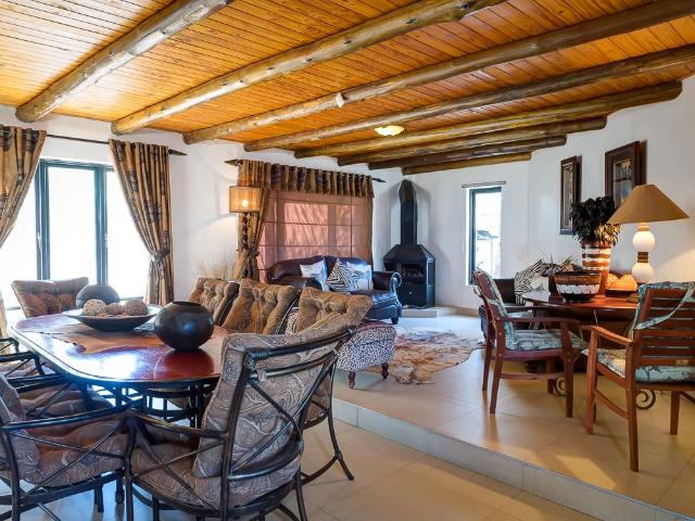 4 Bedroom House For Sale in Zebula Golf Estate