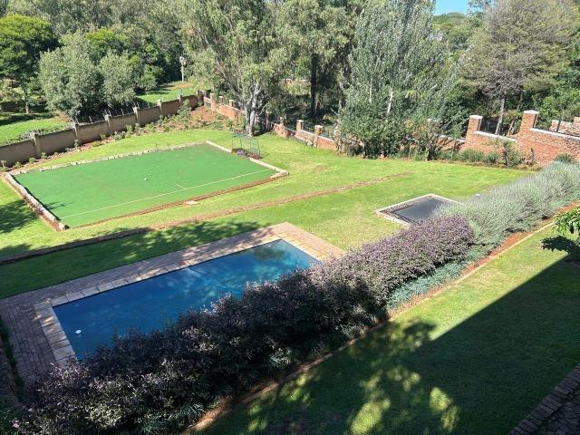 4 Bedroom House For Sale in Zwavelpoort AH