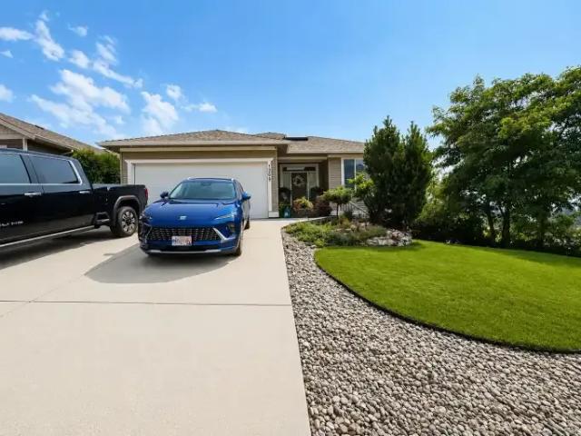 4 Bedroom House Kelowna BC 105087723