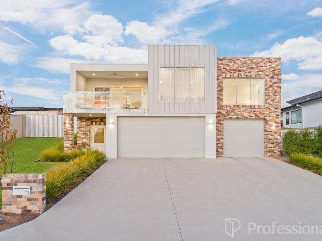 4 Bedroom House Kelso NSW 105972796