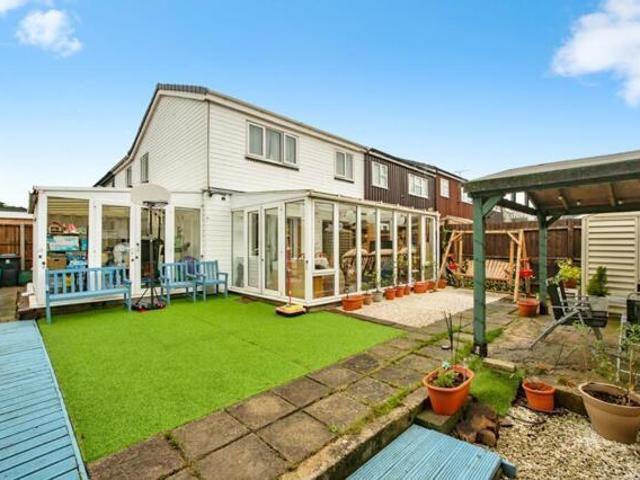 4 Bedroom House Kent Kent 101955319