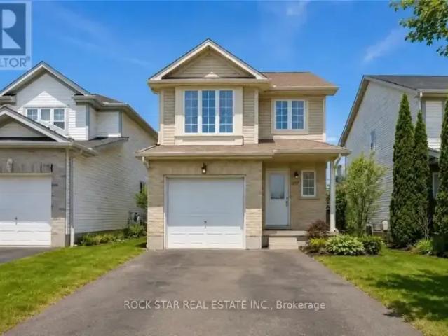 4 Bedroom House Kitchener ON 104000200