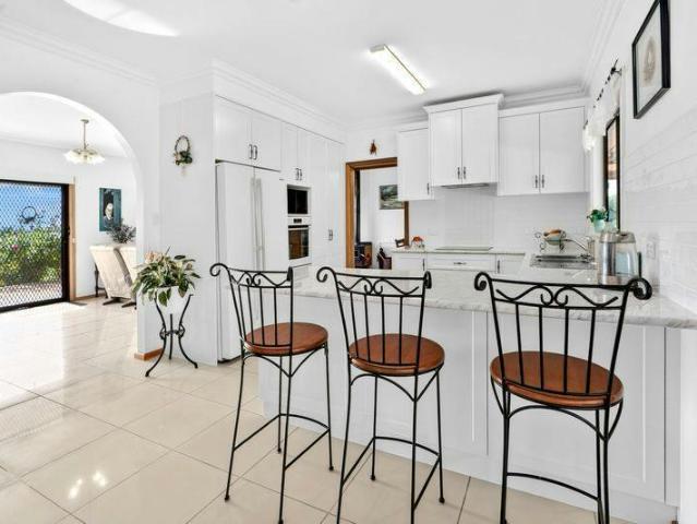 4 Bedroom House Kingston On Murray SA 105944013