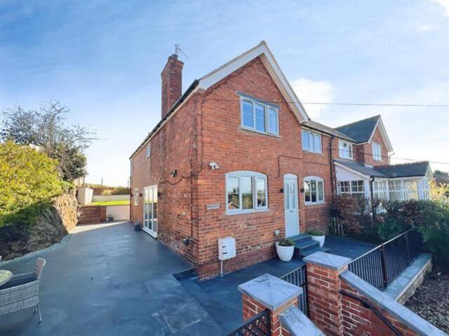 4 Bedroom House Harmer Hill Harmer Hill 101931448