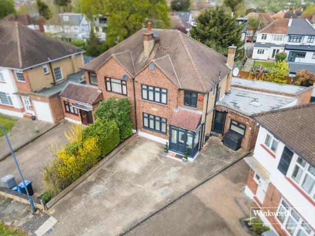 4 Bedroom House Harrow Greater London 101678274