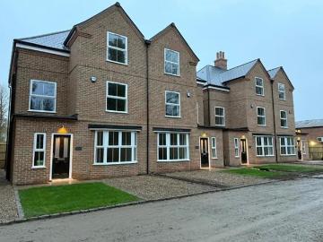 4 Bedroom House Hungerford West Berkshire LS100316891