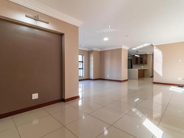 4 Bedroom House in Copperleaf Estate