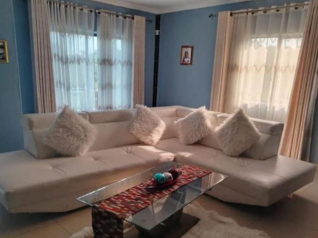 4 Bedroom House in Camperdown