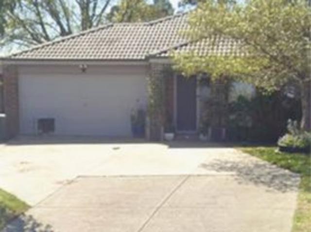 4 bedroom house in central Wallan, close to schools and shops