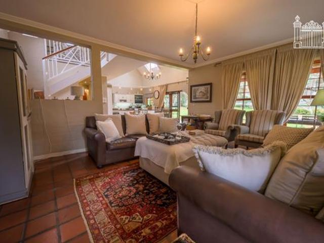 4 Bedroom House in Clarens