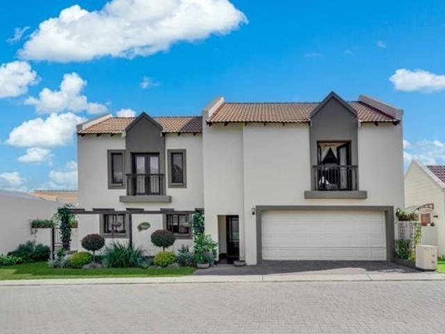 4 Bedroom House in Craigavon