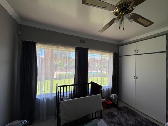 4 Bedroom House in Barkly West