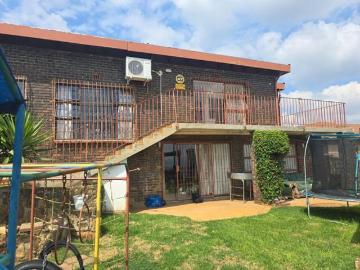 Bassonia, City of Ekurhuleni Metropolitan Municipality, Gauteng, South Africa