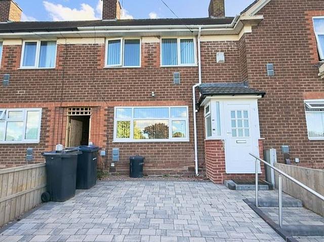 4 bedroom house in Birmingham