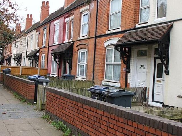 4 bedroom house in Birmingham