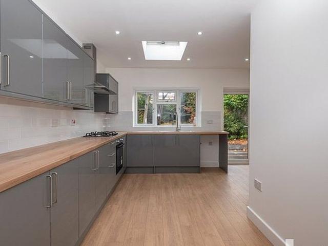 4 bedroom house in Birmingham
