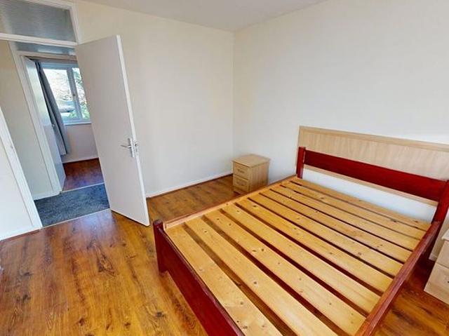 4 bedroom house in Birmingham